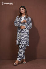 White Navy Print Co-Ord Set - Image 3