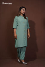 Women Solid Sage Green Co-Ord Set - Image 3