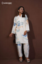 Women Off-White Floral Print Co-Ord Set - Image 4